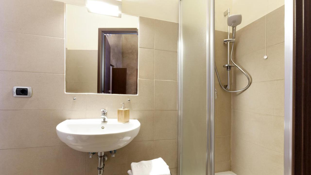 Folia Hotel โรม ภายนอก รูปภาพ